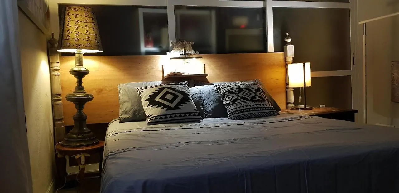 Habitacion En Casa Kenya 赫雷斯